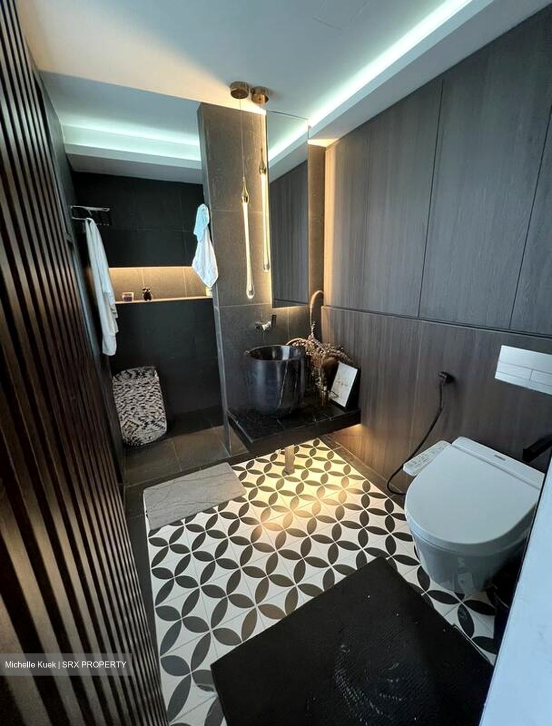 Upper Paya Lebar Road (D19), Terrace #455995751